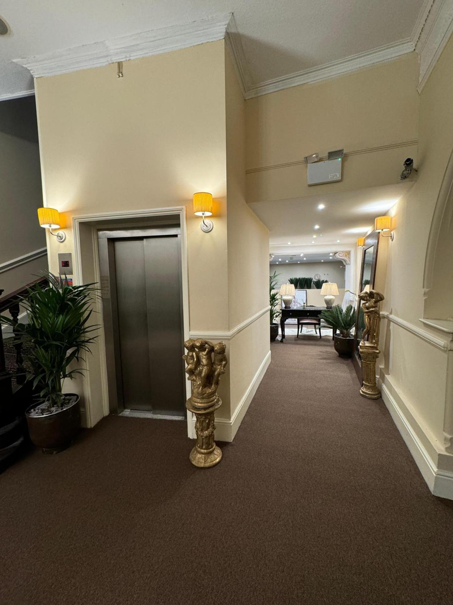 H & G Hotel Opposite Windsor Castle المظهر الخارجي الصورة
